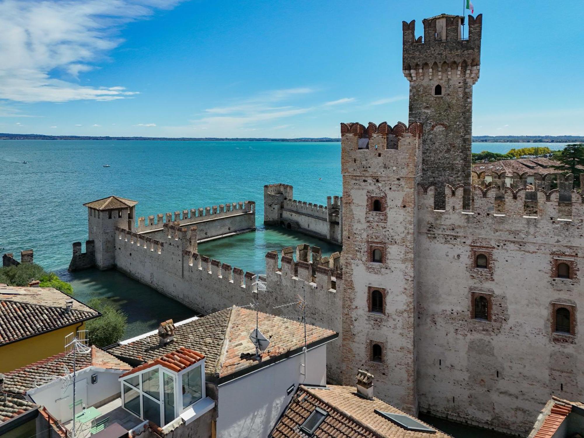 Locanda Carolina Mastino Scala Sirmione Exterior photo